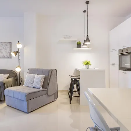 Mateja Apartman *