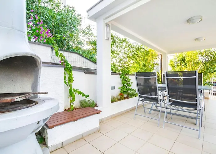 Mateja Appartamento Njivice